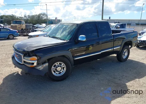 2001 GMC Sierra 2500Hd Sl z USA, uszkodzony, nr VIN 1GTHC29U41E141329